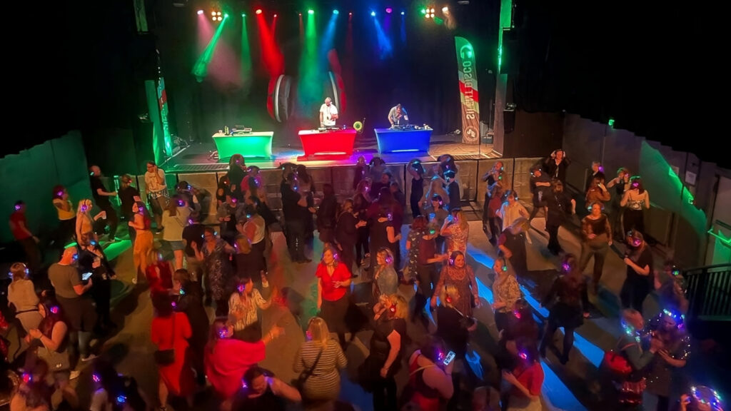 Silent Disco Express DJ Battle koptelefoons huren